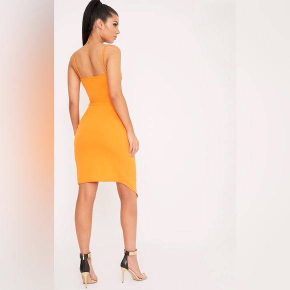 PrettyLittleThing Dress - Picture 2 of 10